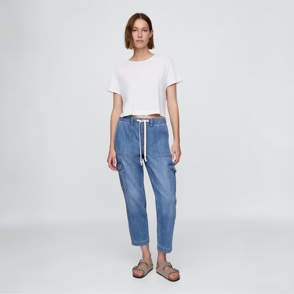 NWT GAP Denim Easy Cargo Joggers